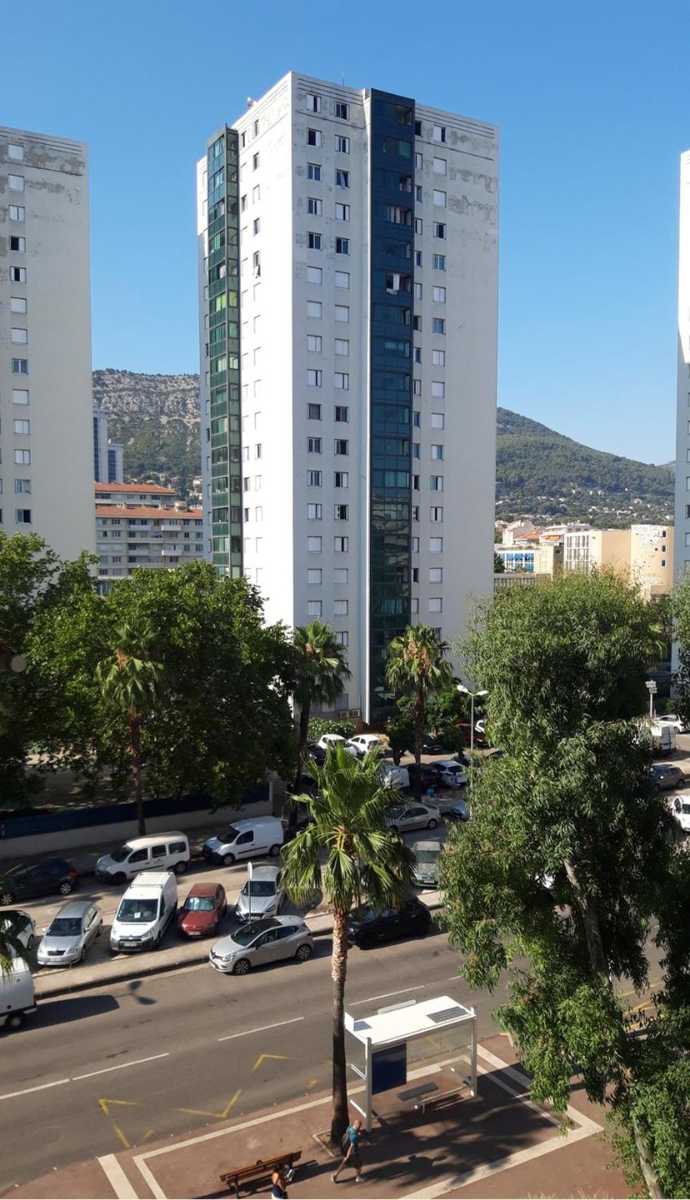 T3 Avec Garage - Proche Port & Toulon